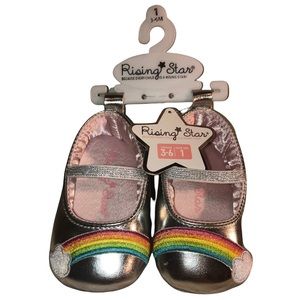 Rising Star Rainbow Metallic Silver Prewalk Shoes 🌈